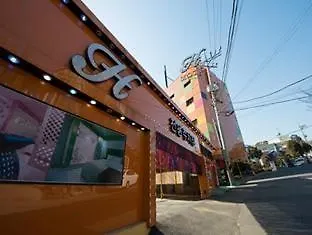 H Motel
