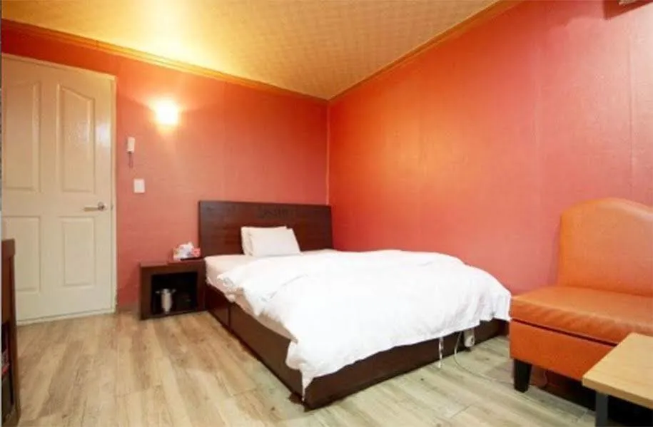 H Motel 2*, Incheon