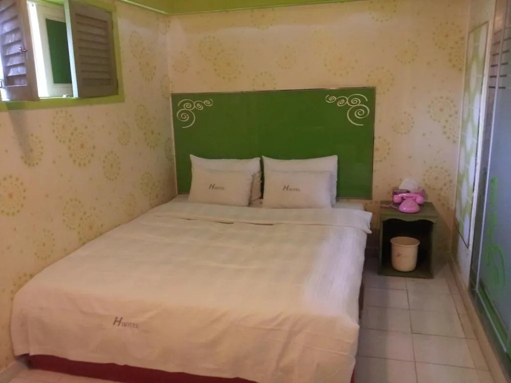 H Motel