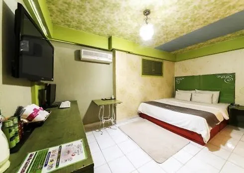 H Motel